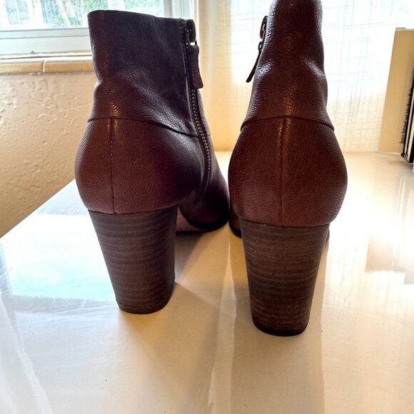 Cole Haan Nike Air Brown Stacked Heel Zip Ankle Boots - Size 6.5 - Picture 5 of 6